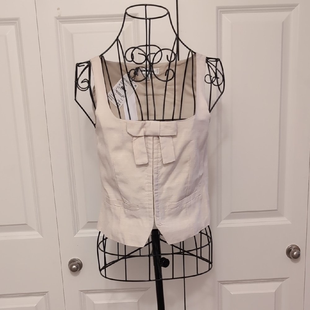 Vigoss Cream Bow-Accent Women's Vest Blouse